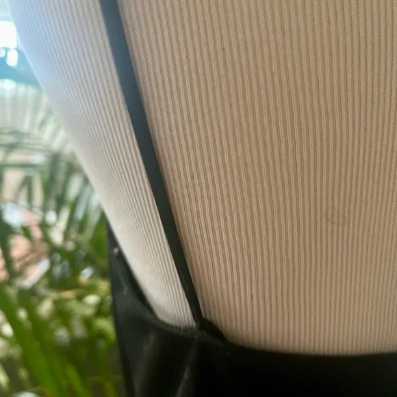 Pleated tennis dress - Picture 5 of 10